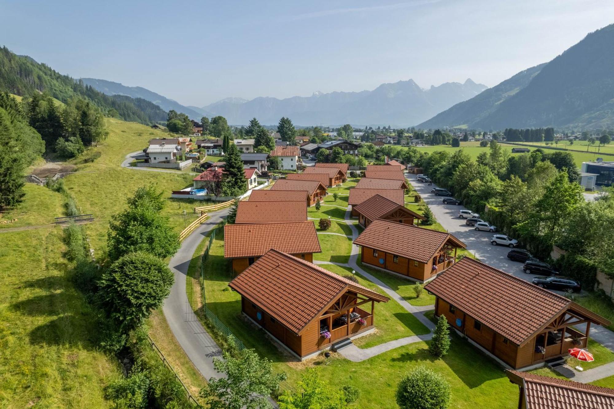 Chaletdorf Zellersee Maishofen Extérieur photo