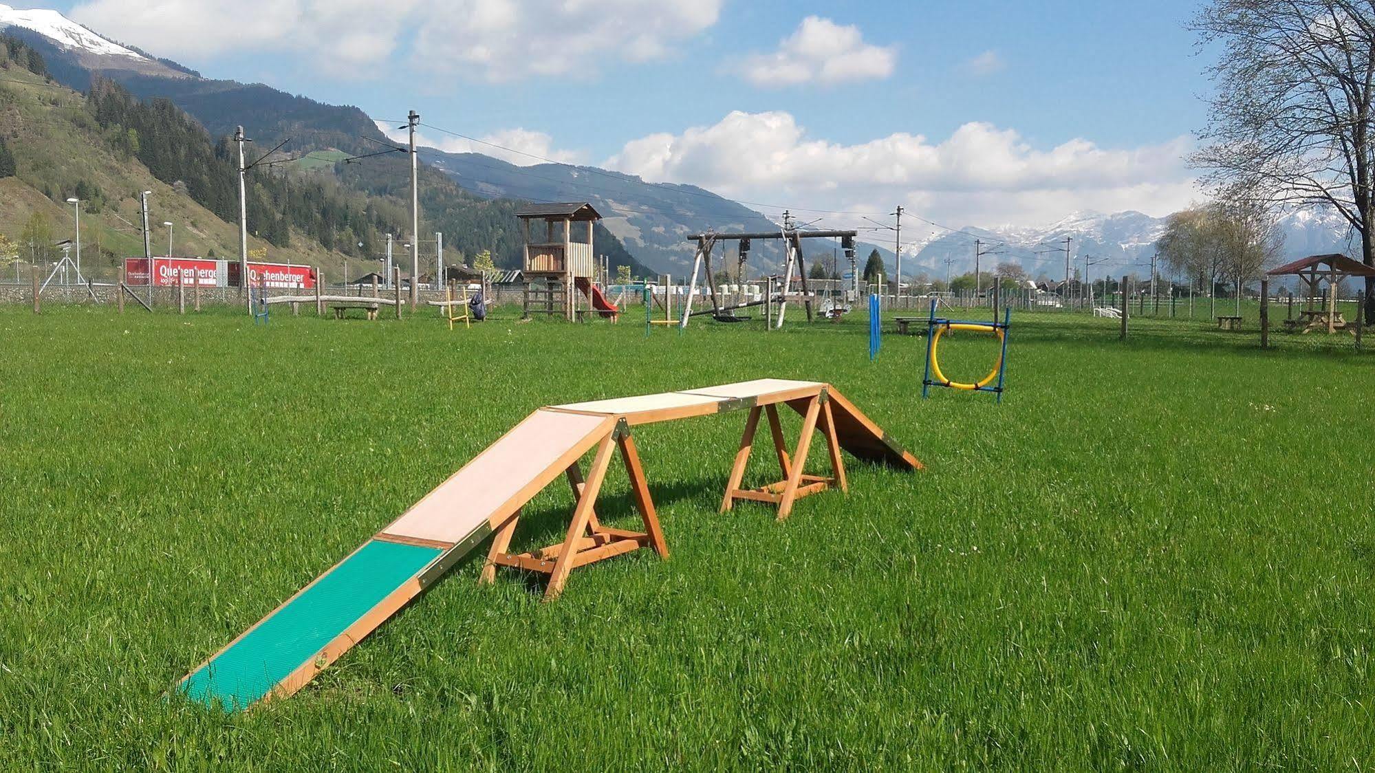 Chaletdorf Zellersee Maishofen Extérieur photo